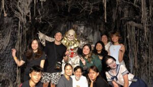Enrique Gil Instagram - Thank you so much @ek_philippines and @nightmaresmanila for the amazing experience and for taking good care of us! You guys are the best! 🎆👻