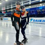 Enzo Knol Instagram - Shorttrack team Knolpower! Super leuke ochtend in Thialf. Overmorgen komt de vlog online om 16:00🤍 laat weten welke sport wij volgens jou moeten doen⬇️ Thialf IJsstadion