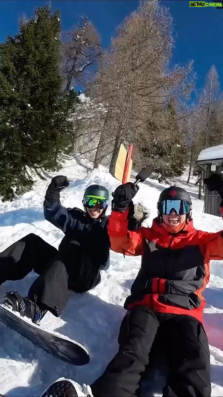 Enzo Knol Instagram - Wat een fantastische wintersport zeg! Bedankt naar iedereen die het avontuur weer heeft gevolgd! En bedankt @vacansoleil_nl voor het verblijf 🏂 ⛷️