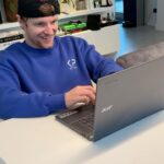 Enzo Knol Instagram - In deze video laat ik 5 dingen zien die je kunt doen met de Google Chromebook Plus! Laat hieronder weten welke functie jij zou gebruiken! #chromebookplus #ad