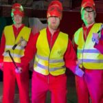 Enzo Knol Instagram - Ik heb laatst de Google Lens en Live Translate functies getest in een Rage Room met Noël en Thijs! Hoe handig zijn deze functies? Laat hieronder weten waarvoor jij deze functies zou gebruiken! #switchtopixel #teampixel #ad