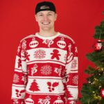 Enzo Knol Instagram - De kerst collectie van KNOLPOWER dropt vandaag om 12:00 op knolpower.nl 🎄😍 Wie heeft er nog meer zo’n zin in kerst!