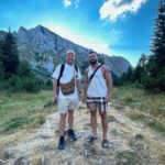 Enzo Knol Instagram - Super leuke dagen gehad in Kosovo met @kosso.nl 🇽🇰🇦🇱 Vandaag komt de 1e vlog online van ons avontuur hier. Het internet is wel super traag dus ik ben al 2 dagen bezig met het uploaden. Gelukkig is die aangekomen maar moet die nu nog ge-edit worden. Ik weet niet of dat gaat lukken om 16.00. Ik hou jullie op de hoogte via me instagram story! Thanks voor jullie begrip & deze vlogs zijn super avontuurlijk geworden ✌🏼 Fijne vakantie allemaal :)