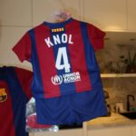 Enzo Knol Instagram - Mooiste nieuws van 2023 is by far onze mini Knol 🩵👶🏼 Bedankt voor een prachtig jaar iedereen! ✨