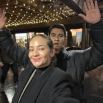 Enzy Storia Instagram – Quick New York getaway, flu and all. Couldn’t miss it – had to snag that 🤧☺️⛸️

1. Cuma 1 foto yang berhasil didapatkan jujur jarang bgt foto foto suka lupa 🙂 
2. “Aku ngga suka olahraga ini.” 
3. Aftermath ⛸️ 
4. Penyanyi subway yang ini doang lagunya adakali 5x diulang 🔁 
5. Upil jatoh kayanya ya
6. Turis
7. Turis mau ketabrak delman & 🚌 
8. Paduan suara 
9. Bertemu sobat nuyoke yang udah ngga zomblo lagi ☺️