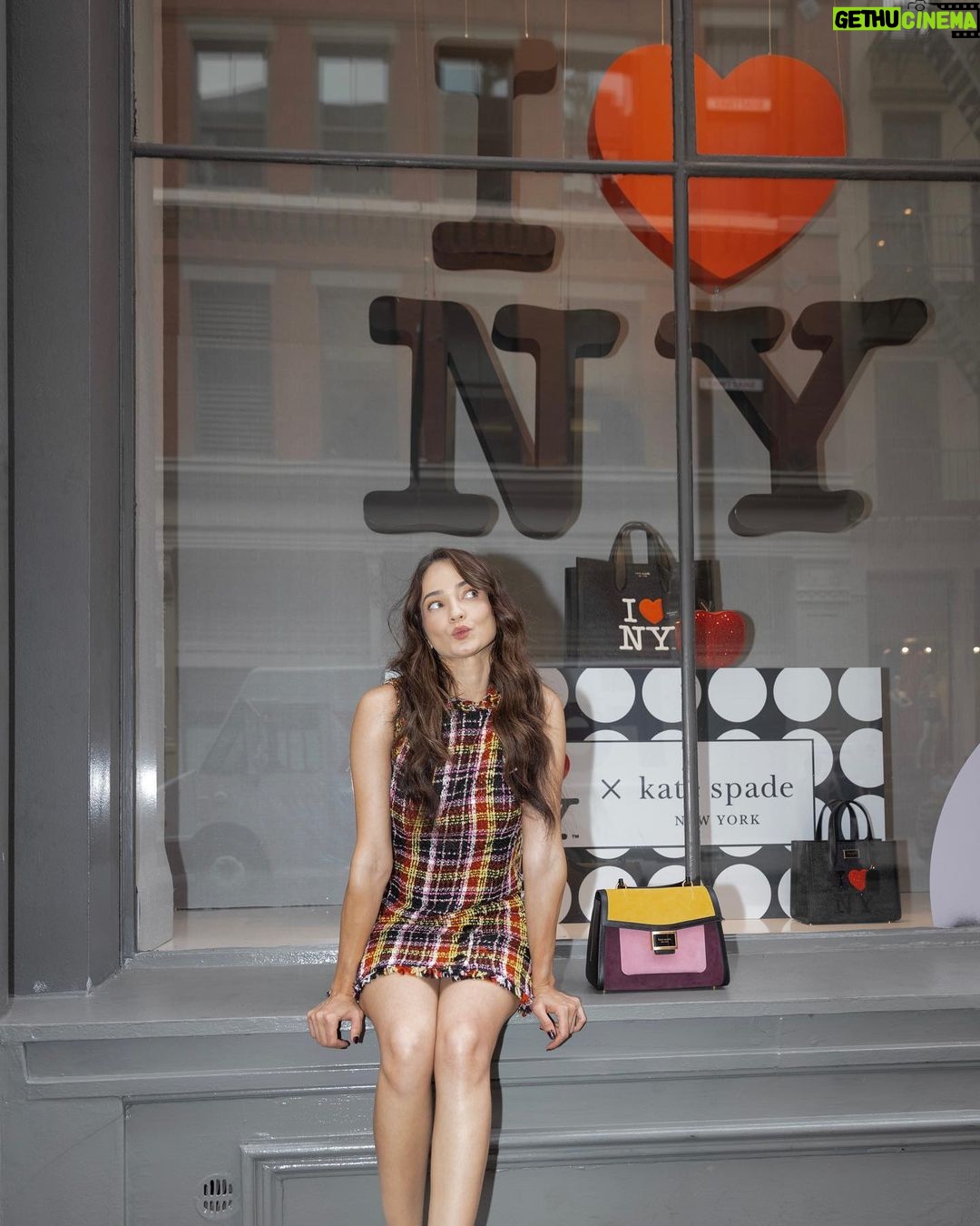 Enzy Storia Instagram - Where it all began: Kate Spade's iconic first store in the heart of New York ♥️ #katespadenewyork #katespadeny New York, New York