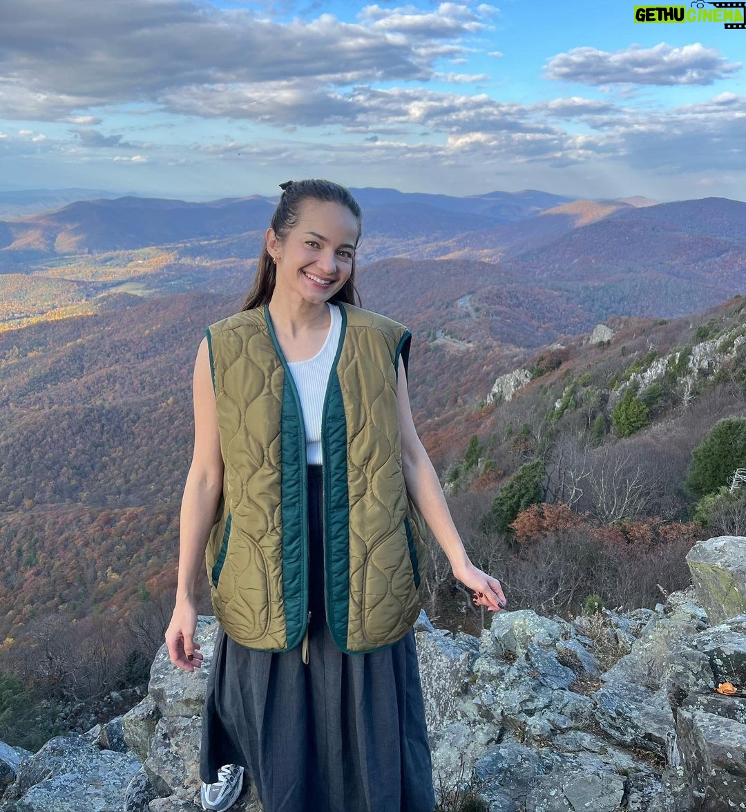 Enzy Storia Instagram - Saturday well spent witchuu @molenkasetra ♥️😌 Shenandoah National Park