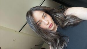 Enzy Storia Instagram - 🤳