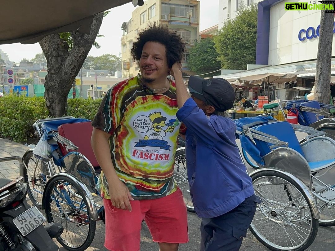 Eric André Instagram - Nhà thiếu nhi Quận 3