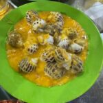 Eric André Instagram - Yummmmmm 🤤 🥘 🍲 🦐 🐌 🦞 🌿 Vietnam-Ho Chi Minh City