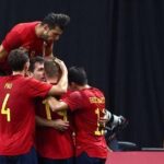 Eric García Instagram - Gran trabajo del equipo en la victoria de hoy. Ya pensando en el siguiente partido contra Argentina. #Tokyo2020 #JJOO @sefutbol