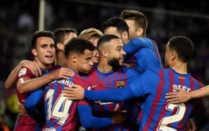 Eric García Instagram - Bona victòria avui a casa amb la nostra gent per començar una setmana molt important! Força Barça💙❤️