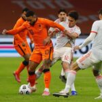 Eric García Instagram - Buen partido ayer para coger sensaciones de cara al partido del sábado contra Suiza💪🇪🇸🔝 Johan Cruijff ArenA