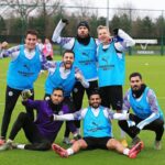 Eric García Instagram - Getting ready for the FA Cup game⚔️🏆🦏
