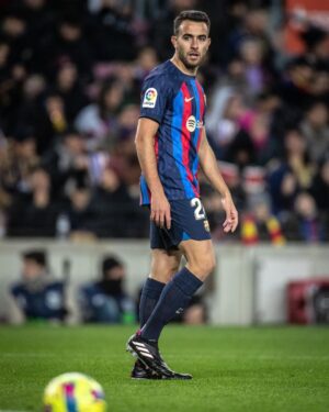 Eric García Instagram - Victòria a l’estadi per seguir líders! Us esperem dimecres a la Copa!