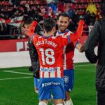 Eric García Instagram - Tornem al camí de la victòria! Gràcies a tots els que heu vingut malgrat la pluja! Som-hi Girona! ❤️🤍 Estadi Montilivi Girona FC