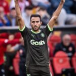 Eric García Instagram - +3 a Vallecas! Aquest equip no en té prou i en volem més! Som-hi Girona! ❤️🤍 Estadio Vallecas