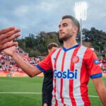 Eric García Instagram - Remuntada i victòria a Montilivi gràcies a l’esforç de tot l’equip! Seguim una setmana més a dalt, cal gaudir-ho! Som-hi Girona! ❤️🤍 Estadi Montilivi Girona FC