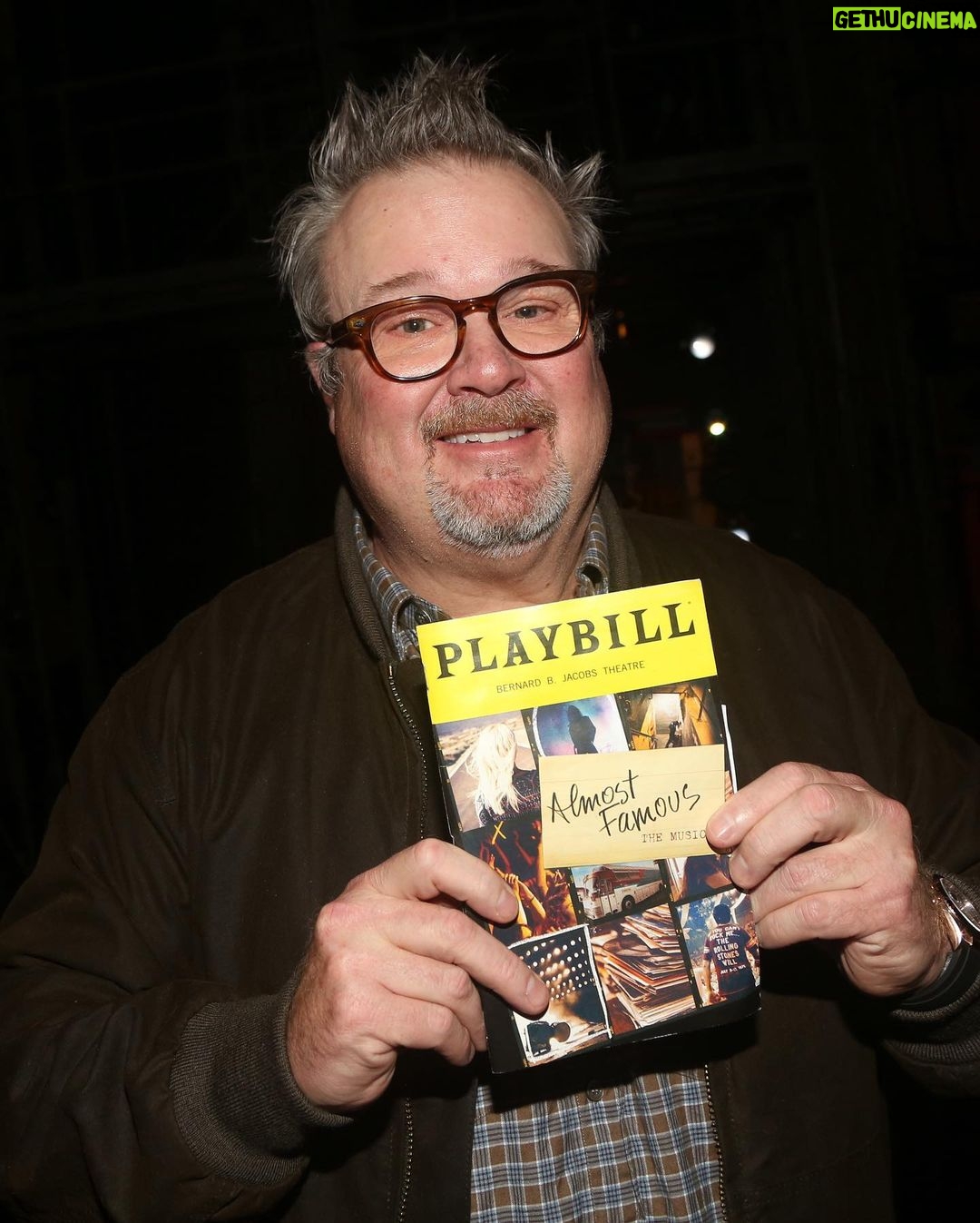 Eric Stonestreet Instagram - The return of Sheldon The Hotel Desk Clerk! So fun seeing the great Cameron Crowe’s @almostfamousbwy and the wonderfully talented cast! Thanks for letting me revisit my Almost Famous moment @justcaseylikes. Photo credit : @bruglikas