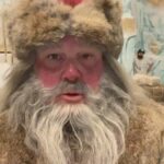 Eric Stonestreet Instagram - It’s Christmas Eve and I’d like to wish you all a Merry Christmas and a Happy Holiday season. North Pole