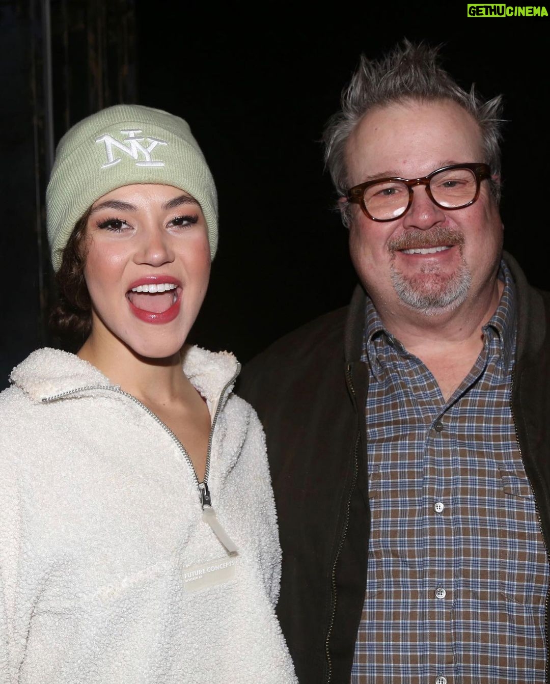 Eric Stonestreet Instagram - The return of Sheldon The Hotel Desk Clerk! So fun seeing the great Cameron Crowe’s @almostfamousbwy and the wonderfully talented cast! Thanks for letting me revisit my Almost Famous moment @justcaseylikes. Photo credit : @bruglikas