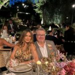 Eric Stonestreet Instagram - Haven’t seen @sofiavergara in two years and after sitting next to her for two minutes….she’s still got it!