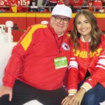 Eric Stonestreet Instagram - Happy birthday to my beautiful Lindsay! I only have eyes for you! ❤️❤️