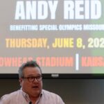 Eric Stonestreet Instagram - Honored to fill in for the great Mitch Holtus emceeing Coach Reid’s 3rd annual event benefiting @somissouri. It was great meeting so many of the wonderful athletes and coaches. Thanks for having me #somo!