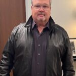 Eric Stonestreet Instagram - Tonight is the season premiere of the very funny American Auto on @nbc. Please tune in to support this lovely cast of great actors (and me) #nbcuniversal @peacocktv