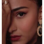 Erica Fernandes Instagram - Living life in brown tones, a perfect blend of spice and everything nice. 💃🏽✨ #brown #latte Outfit by @orcr_designs Courtesy @oakpinionpr