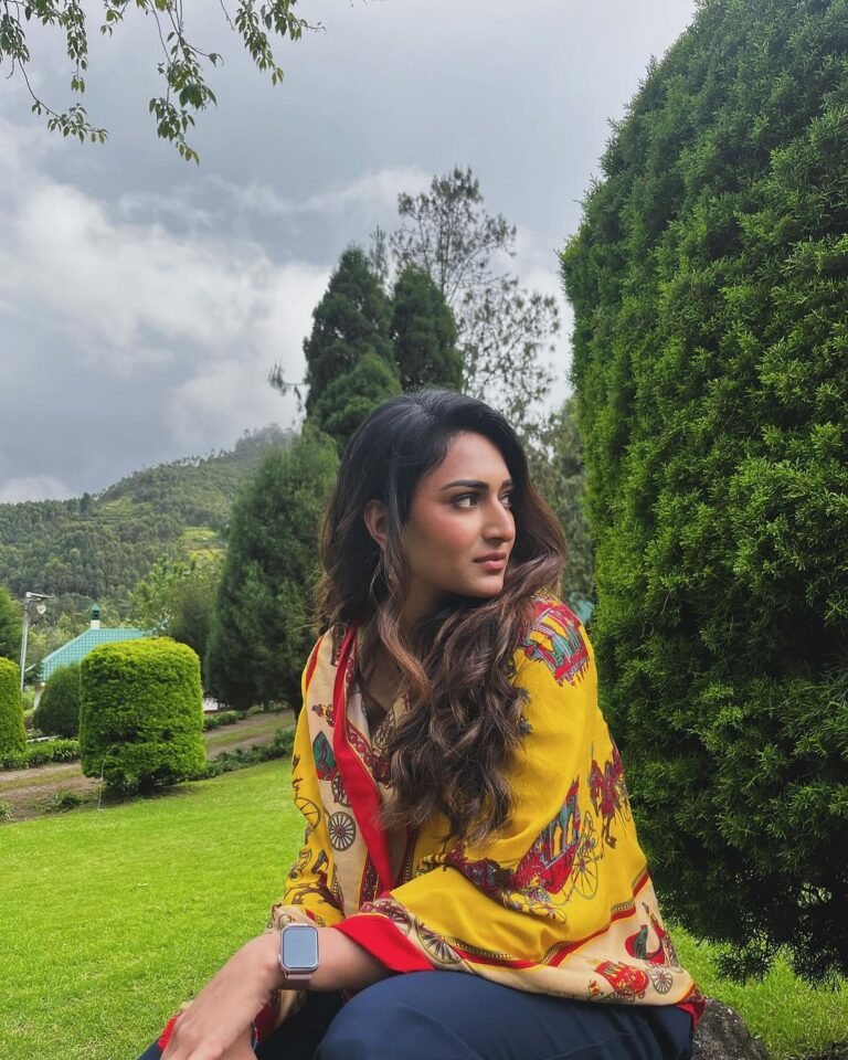 Erica Fernandes Instagram - How it all began Munnar Hill Station,god's Own Country
