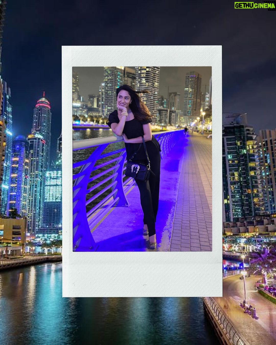 Erica Fernandes Instagram - The kinda Blues I prefer. . . . Outfit by @springdiariesstore @oakpinionpr