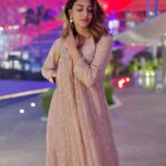 Erica Fernandes Instagram – Its just a vibe. 
Soak it in. ♥️

Outfit @pastelsdesignstudio 
Outfit courtesy @sonyashaikh 
📸 @enoch.d04 
Location @wabudhabi