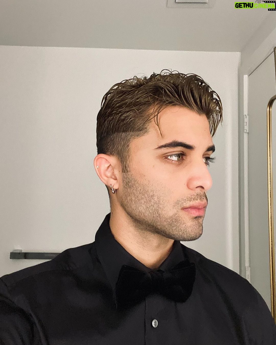 Erick Brian Colón - 243.6K Likes -