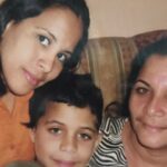 Erick Brian Colón Instagram - Feliz día de las madres!! ❤️ en especial a las dos mujeres más importantes en mi vida! Las Amoooo!! ❤️