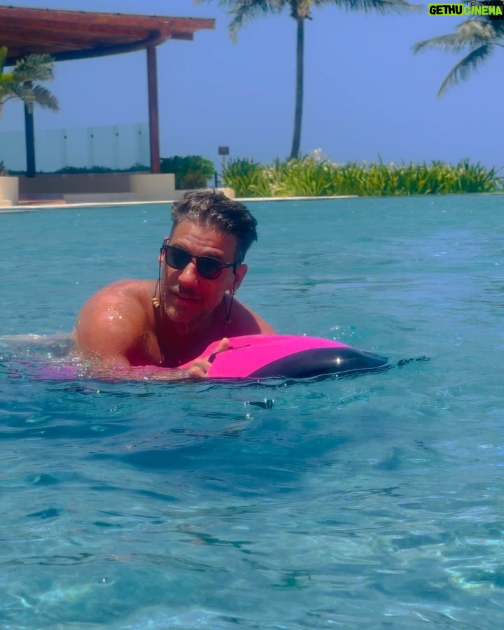 Erick Elías Instagram - ⏭️🍑 oops. Riviera Maya