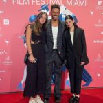 Erick Elías Instagram – Hoy presentamos en el @iaffm_official la película CUANDO DUERME CONMIGO. 💥
Look @louisvuitton 
Styling @karlaguindi ❤️ Miami, Florida