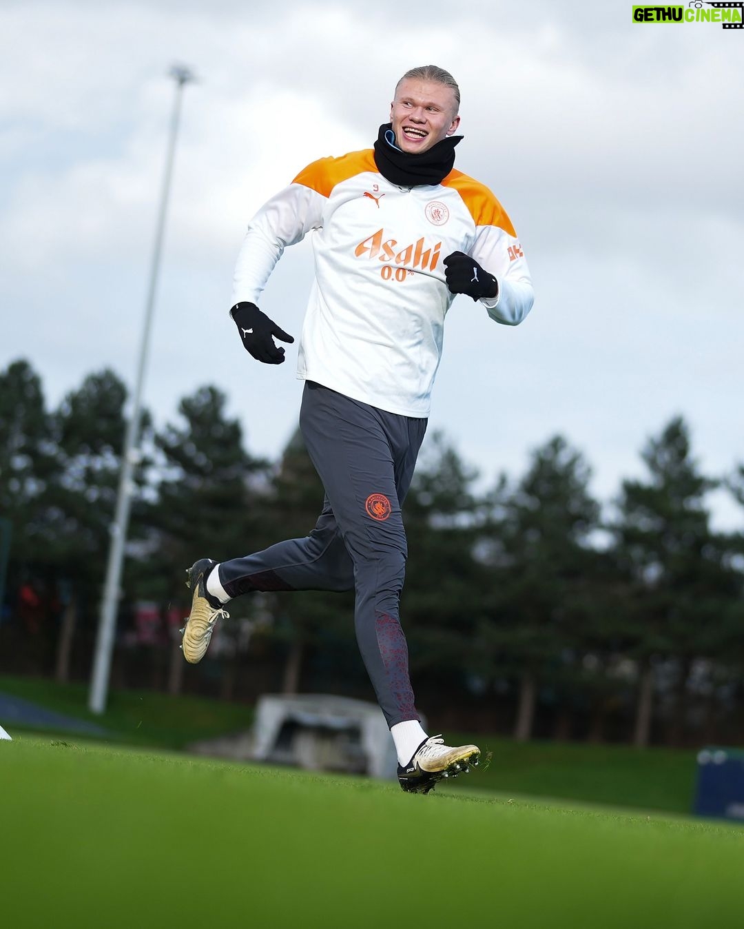 Erling Haaland Instagram - Manchester derby coming up! 🔜