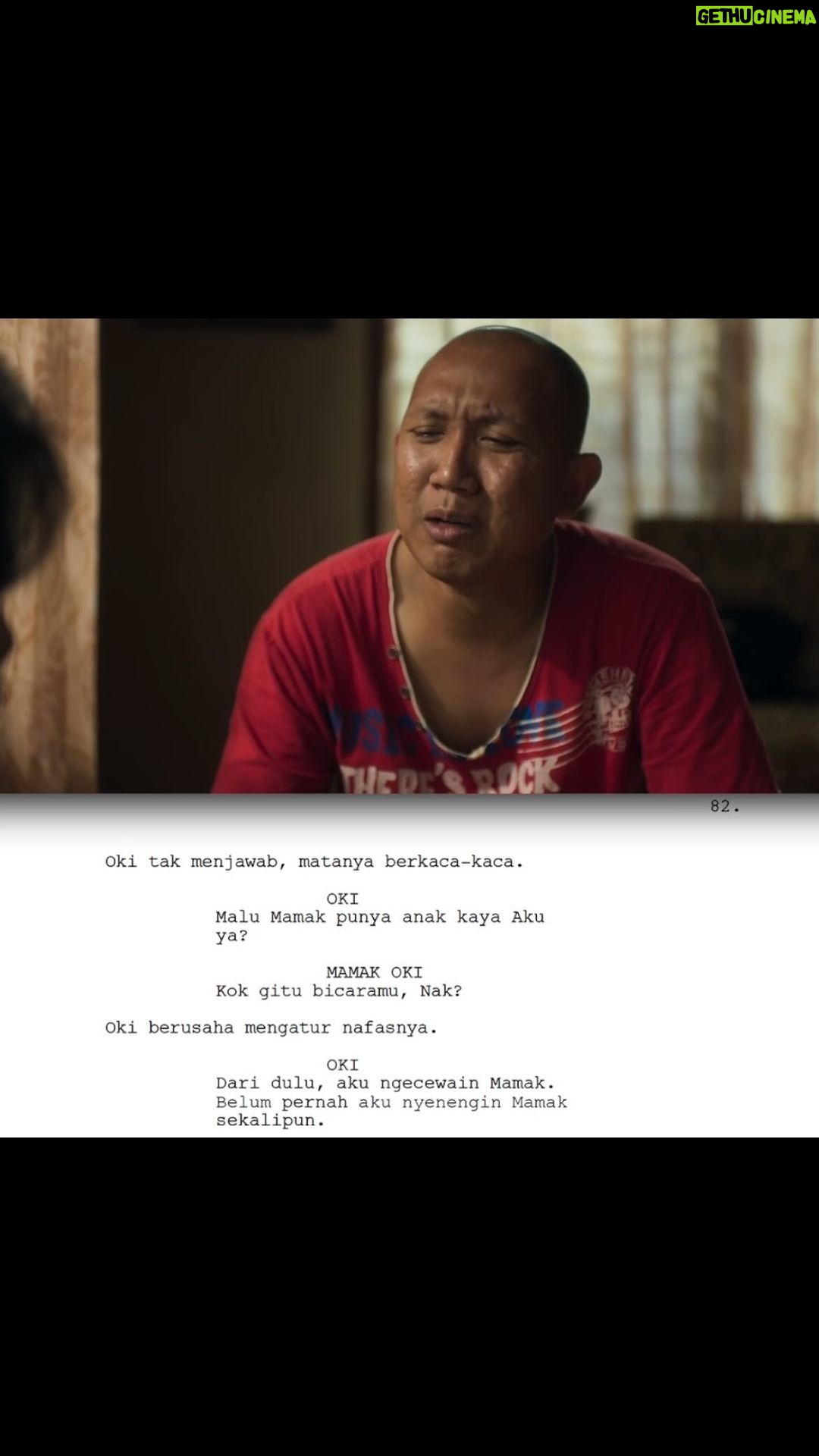 Ernest Prakasa - 40.7K Likes - Penulis naskah ini punya beban hidup apa sih kok sedih beut tulisannya. Kalo ada masalah cerita aja @muhadkly.. 🥺
Respect juga buat @okirengga33 & @ritammona, terbaik! ❤️