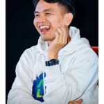 Ernest Prakasa Instagram - Waktu dan tempat saya persilakan. 🙏