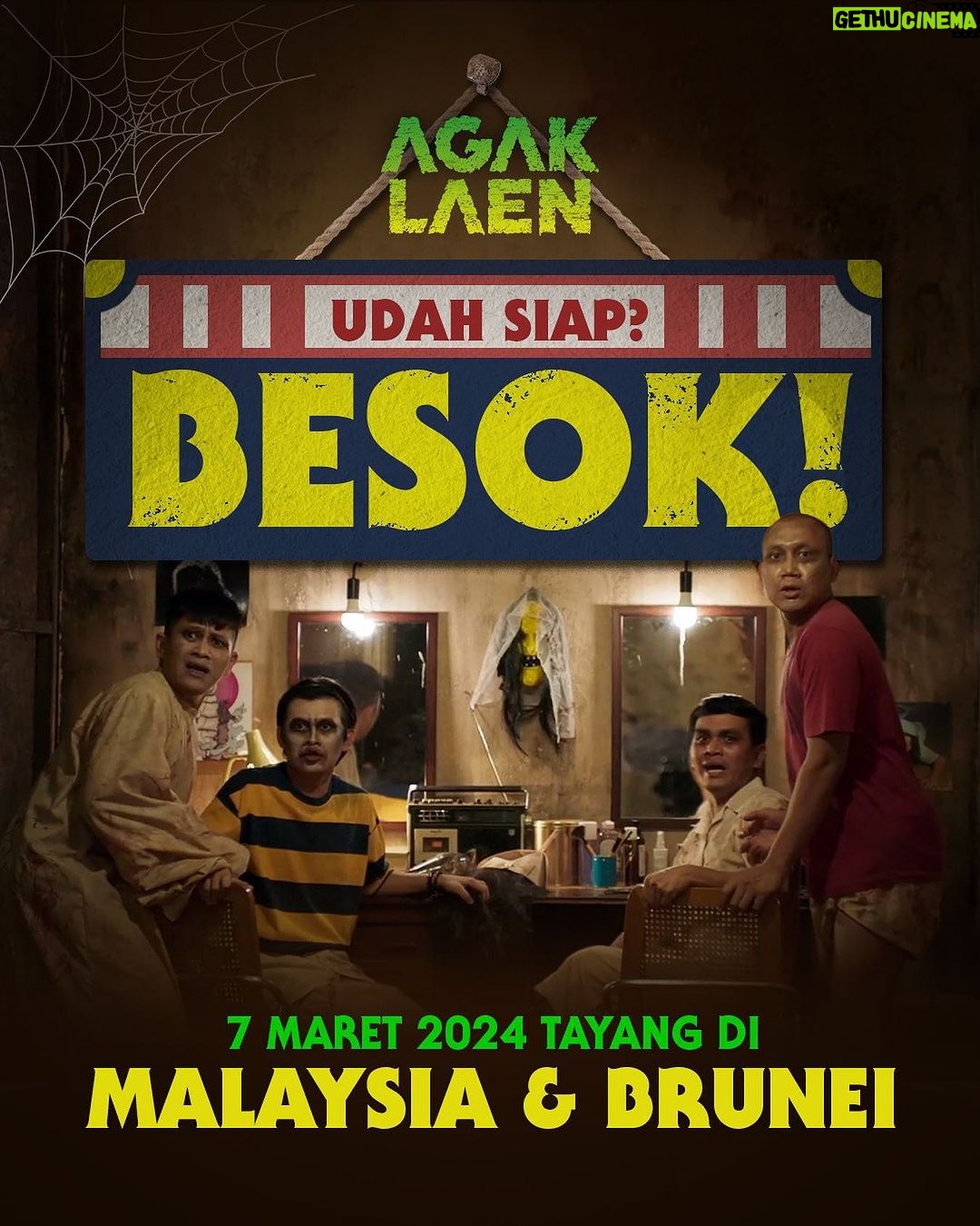 Ernest Prakasa Instagram - Kira-kira kami akan berkunjung ke bioskop mana yaaaaa? 😁😁😁😁😁