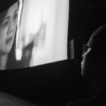 Ernest Prakasa Instagram - Salah satu motivasi gw bikin film #JatuhCintaSepertiDiFilmFilm adalah supaya bisa belajar dari orang ini. Thank you @yndlaurens, I learned a lot more than I thought I would. May you savor this moment for a long, long time. 🤝