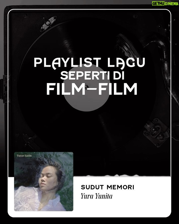 Ernest Prakasa Instagram - Selain cerita menghanyutkan dari @yndlaurens yang bikin hati π, Kita juga ditemani oleh lagu-lagu yang keren ini. Playlist lagu Jatuh Cinta Seperti di Film-Film bisa kamu dengerin di digital streaming platform kesayangan kamu β¨ #Jesedef #JatuhCintaSepertidiFilmFilm #KehilanganWarnaHidup