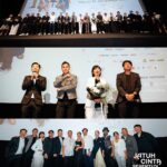 Ernest Prakasa Instagram - Standing ovation tadi malam membuat kami semua menutup hari dengan hati berbunga. Terimakasih buat semua teman-teman yang hadir, doakan film nyeleneh ini bisa memikat lebih banyak penonton ketika tayang serempak di 30 November ya! 🤍 #JatuhCintaSepertiDiFilmFilm 📸 @armanfebryan @snap.nuel