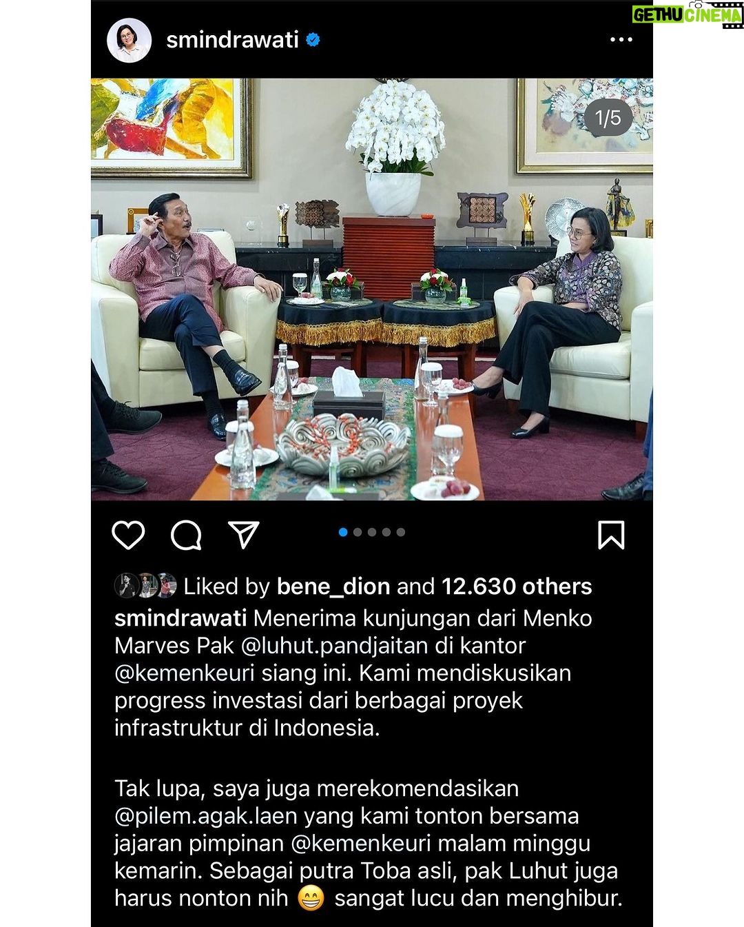 Ernest Prakasa - 37.5K Likes - Kapok @okirengga33 Bu Sri Mulyani udah nyuruh Pak Luhut nonton. Siap-siap kau beli obat betulan. 😂😂😂😂😂