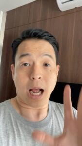 Ernest Prakasa Instagram - Harap bersabar ya teman-teman, kami lagi mengajukan permohonan izin jadwal dulu ke Sekretariat Nasional Indra Jegel. Semoga segera di-acc.