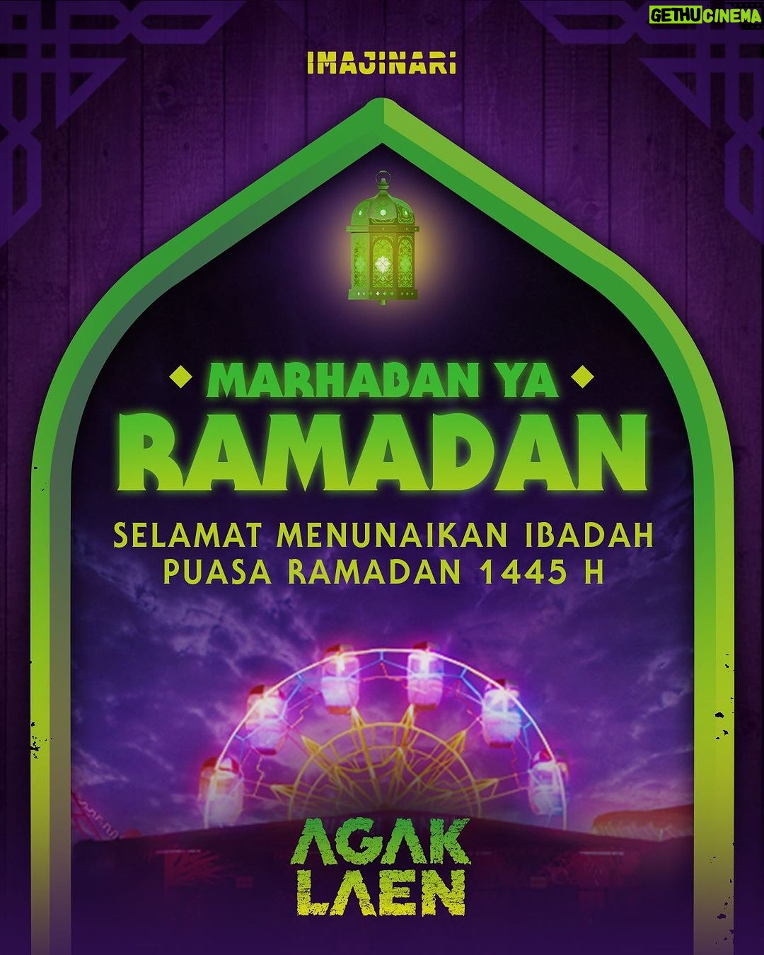 Ernest Prakasa Instagram - Selamat menjalankan ibadah puasa ya teman-teman. Semoga lancar & berkah, amin. 👐