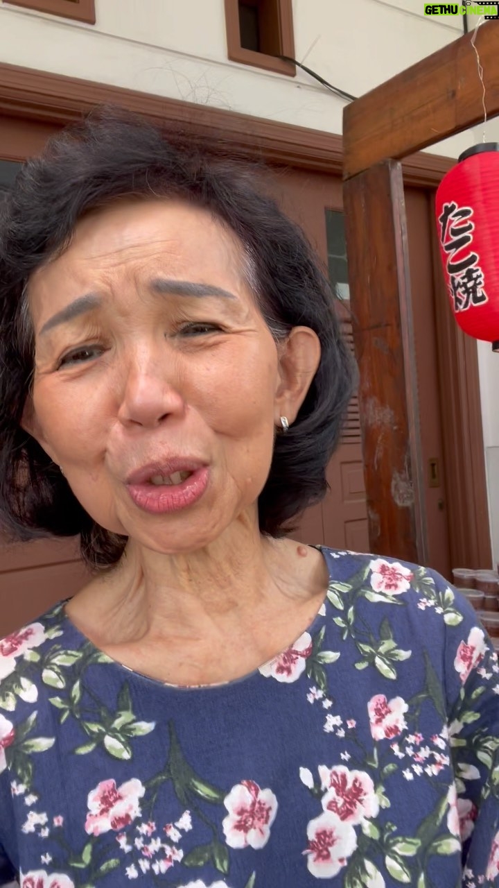 Ernest Prakasa - 59.8K Likes - MINDBLOWN. Tante gw (adek bokap) ternyata penonton @podcast.agak.laen. Tolong attitude-mu @okirengga33!