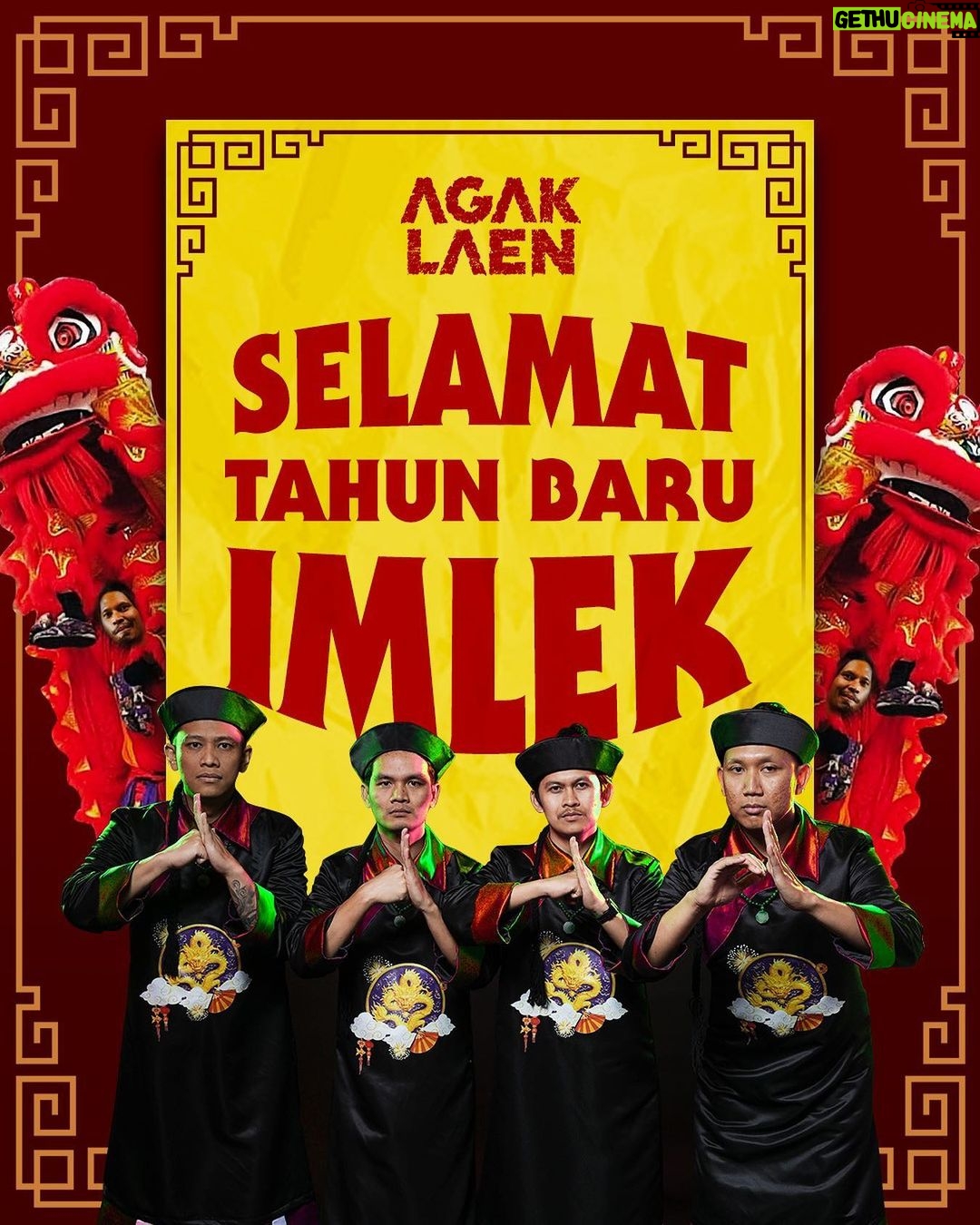 Ernest Prakasa Instagram - SELAMAT IMLEK YA WOY! 🫶❤️