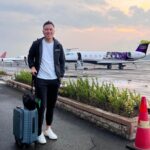 Ernest Prakasa Instagram - Terimakasih @pilem.agak.laen, sekarang @dipaaa udah punya pesawat sendiri.